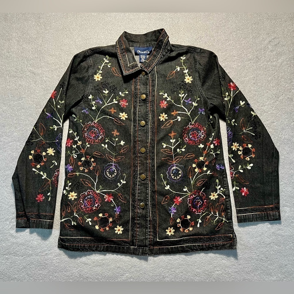 Denim & Co. Black Jean Jacket Women’s Small Floral Embroidered Casual